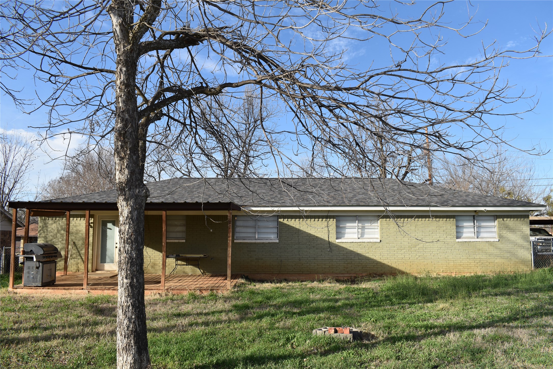 1207 E Fitzgerald Street Bangs TX 76823