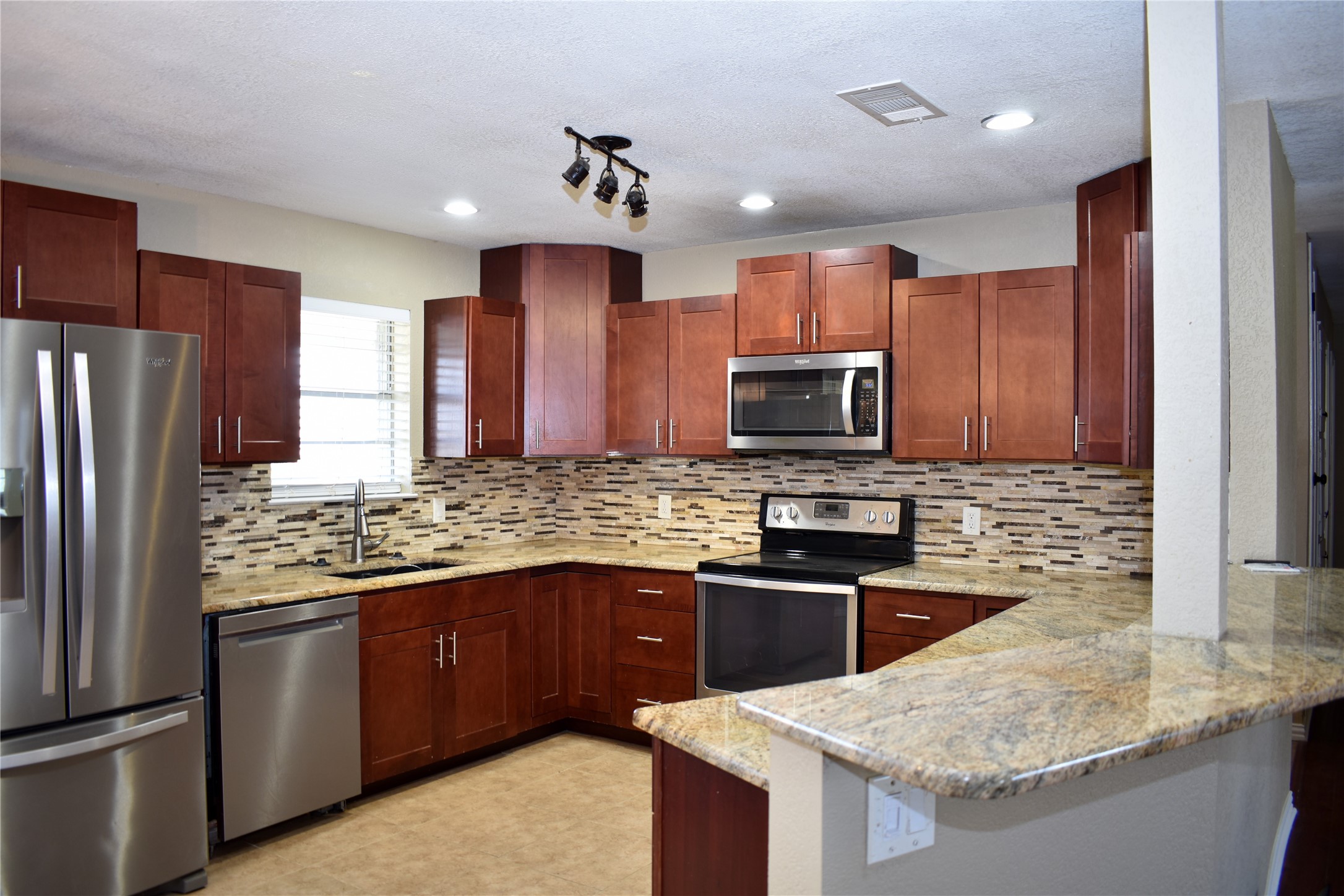 1207 E Fitzgerald Street Bangs TX 76823