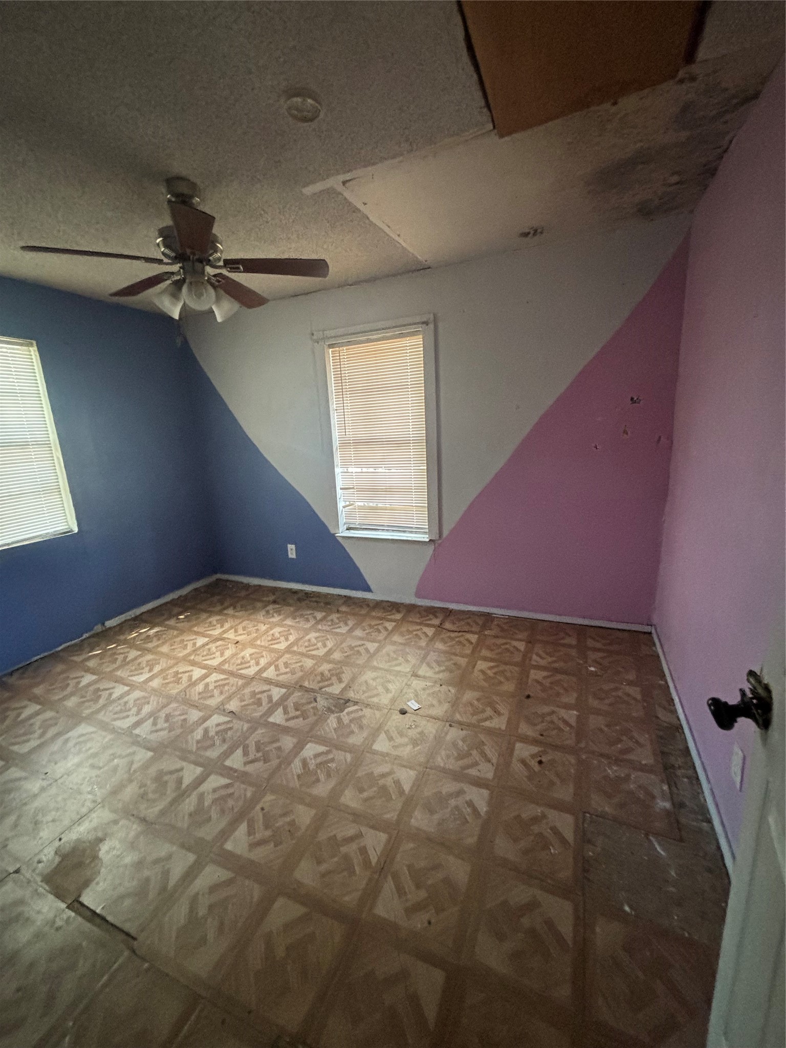 918 Local Vista Drive Dallas TX 75217