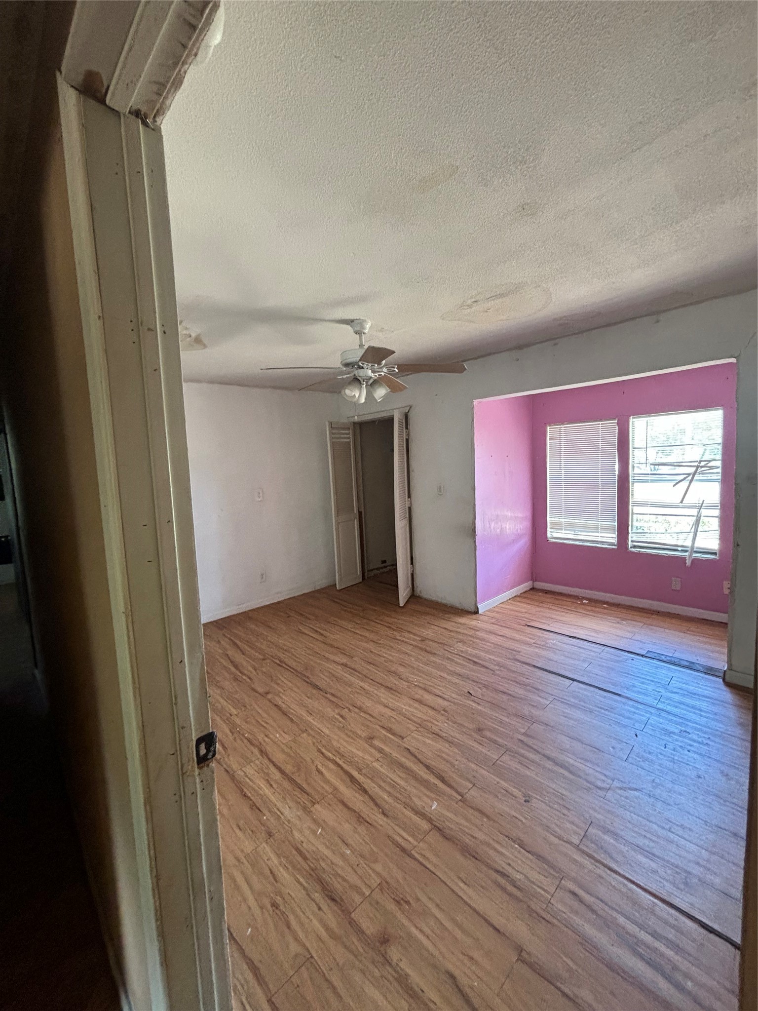 918 Local Vista Drive Dallas TX 75217