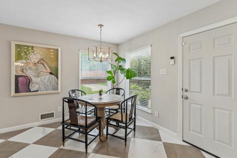 7012 Wakefield Street Dallas TX 75231
