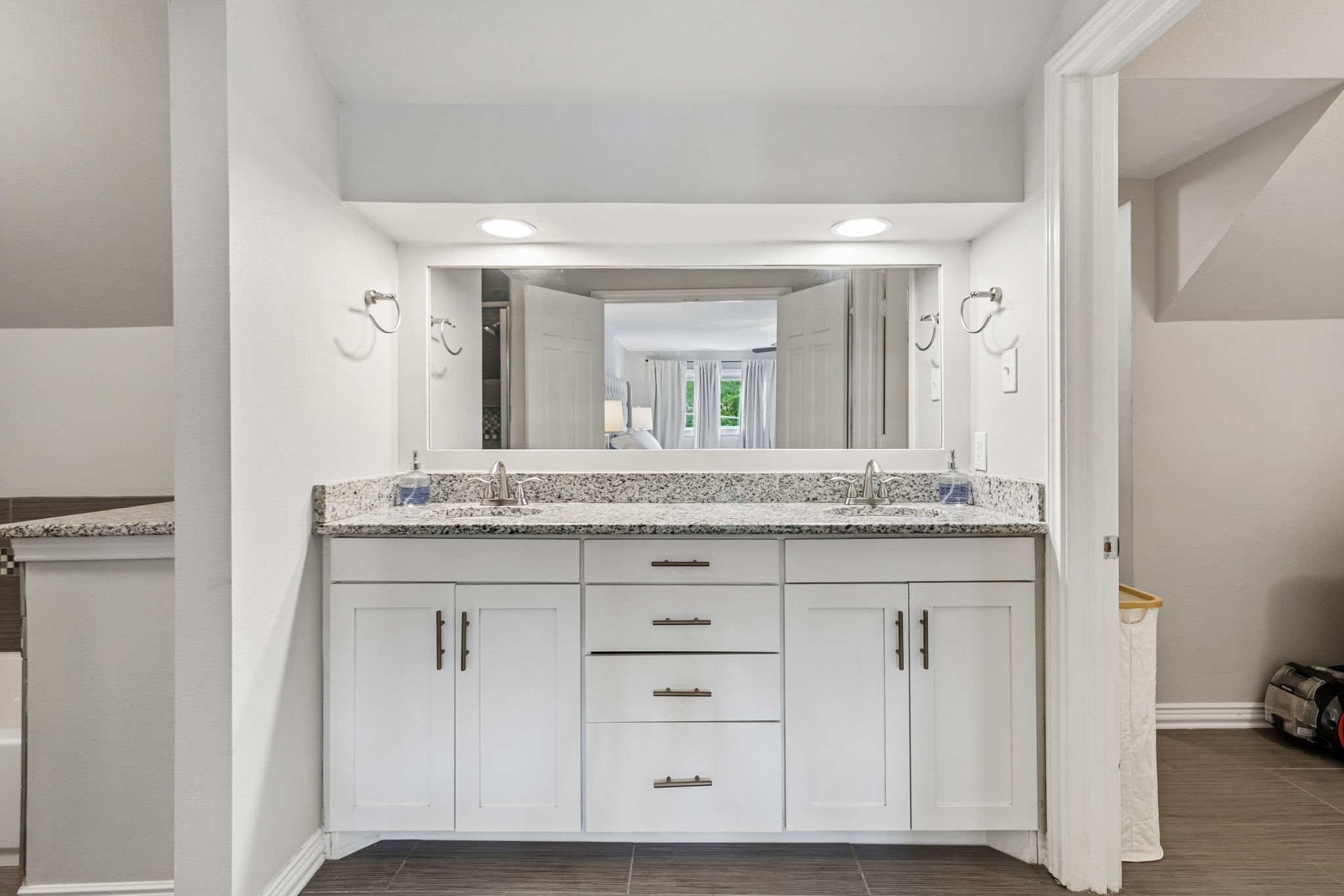 7012 Wakefield Street Dallas TX 75231