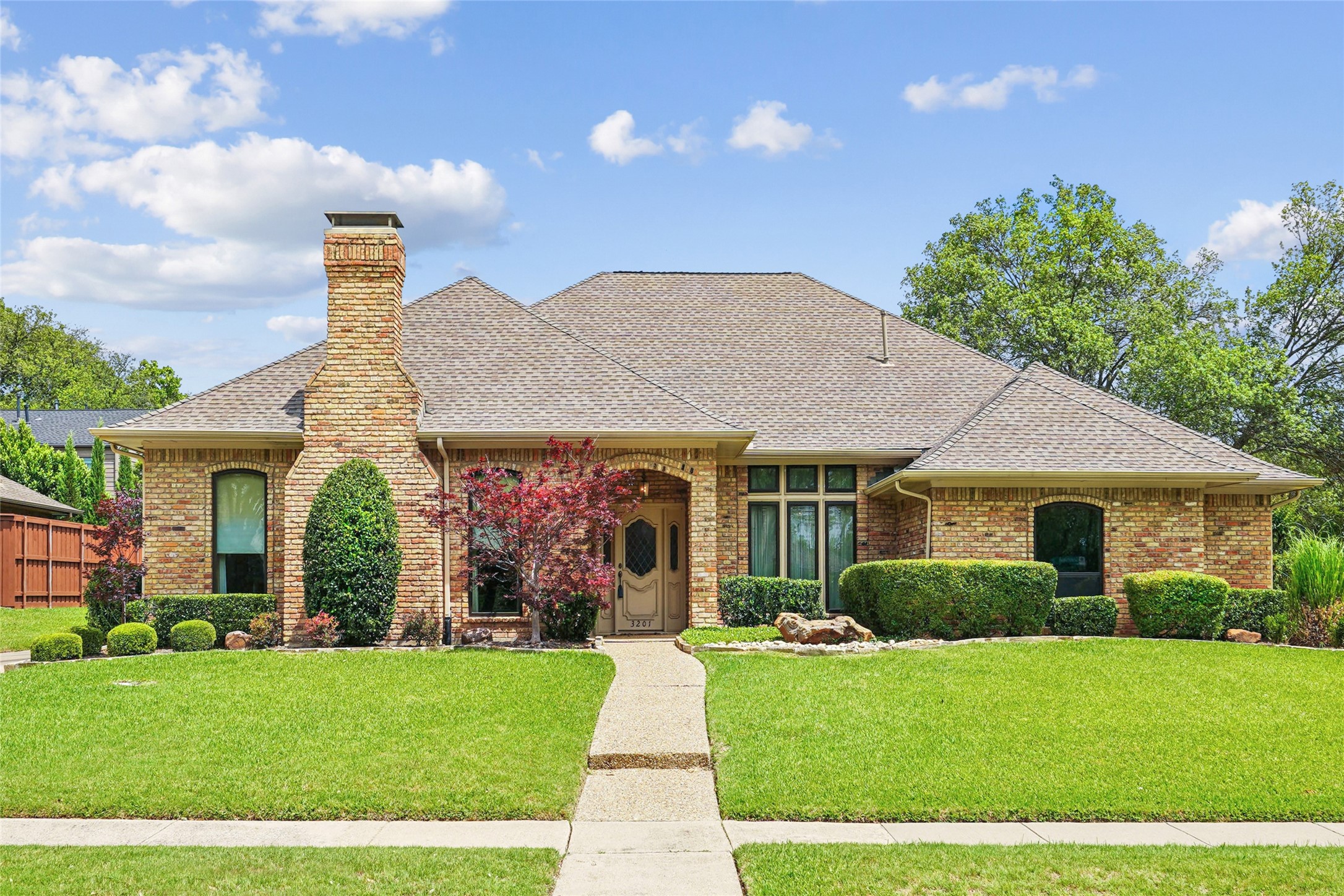 3201 Greenleaf Court Garland TX 75044