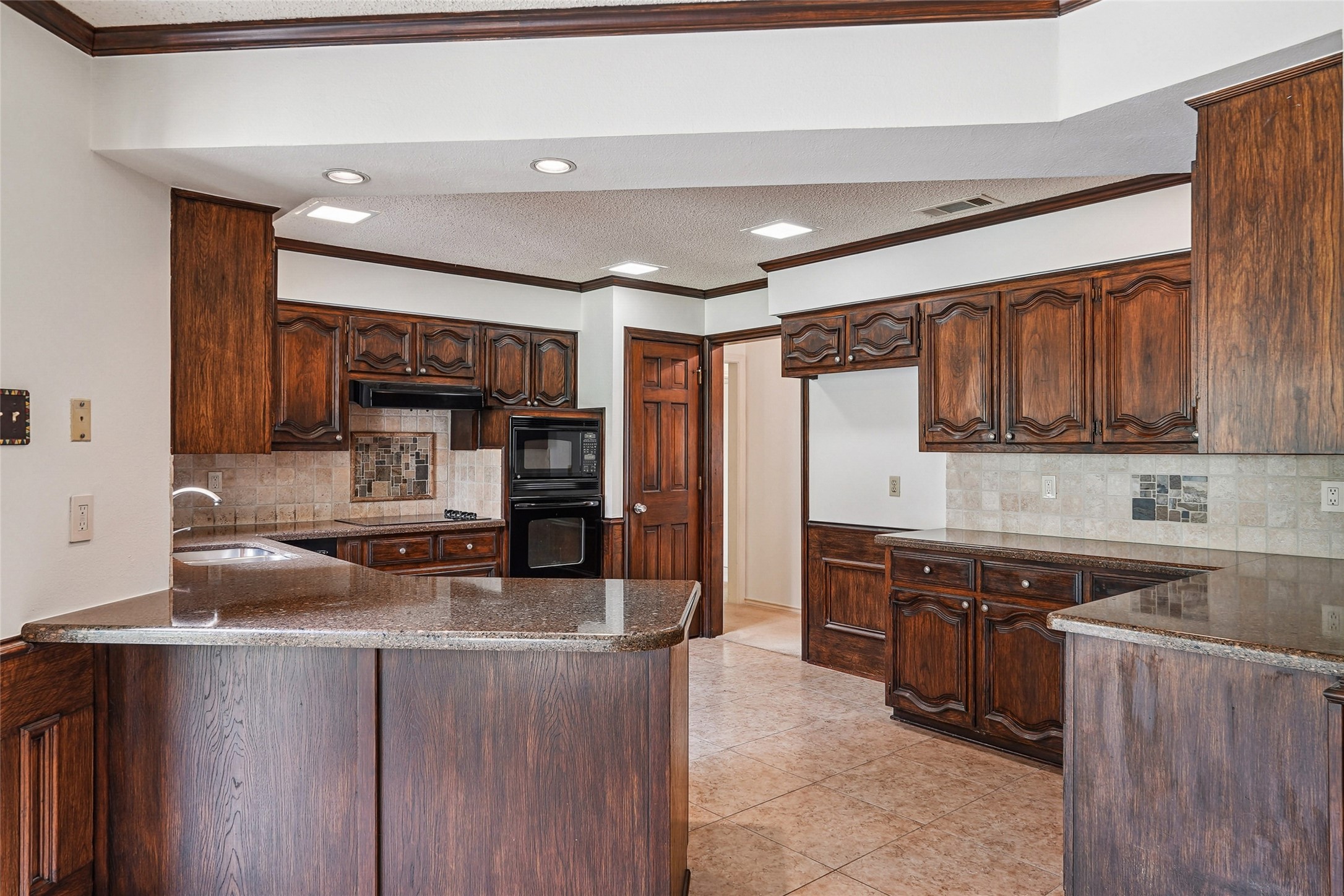 3201 Greenleaf Court Garland TX 75044