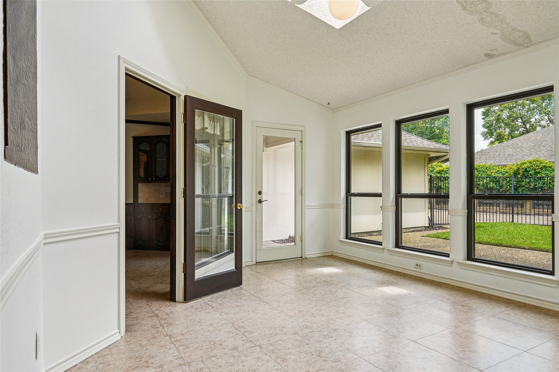 3201 Greenleaf Court Garland TX 75044
