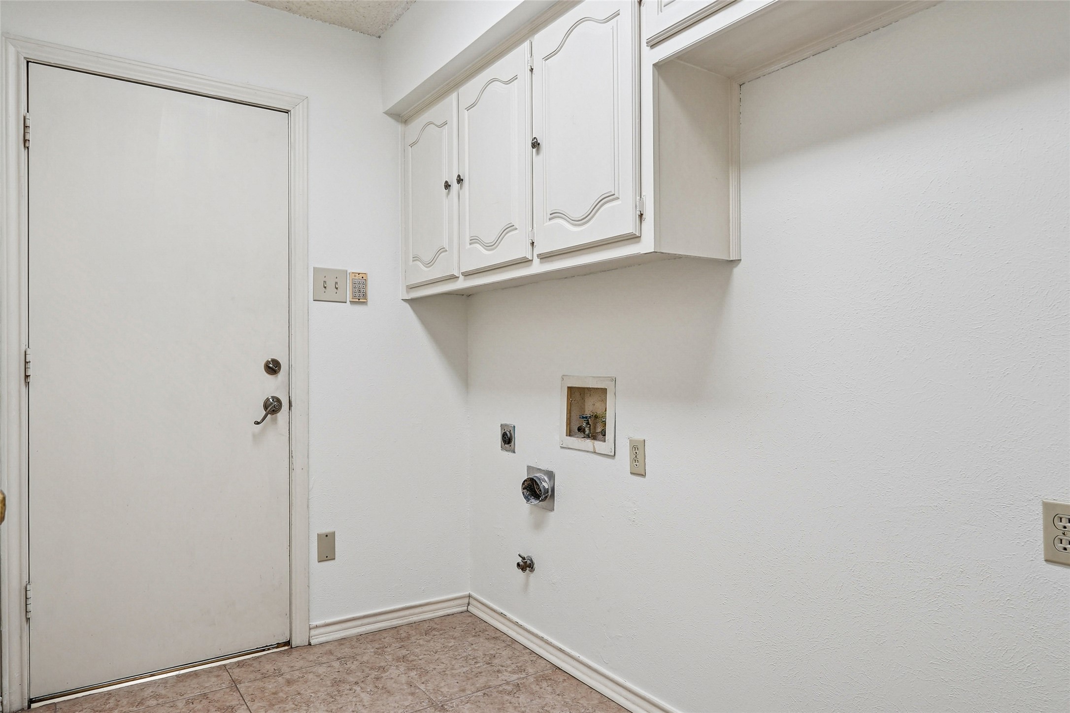 3201 Greenleaf Court Garland TX 75044