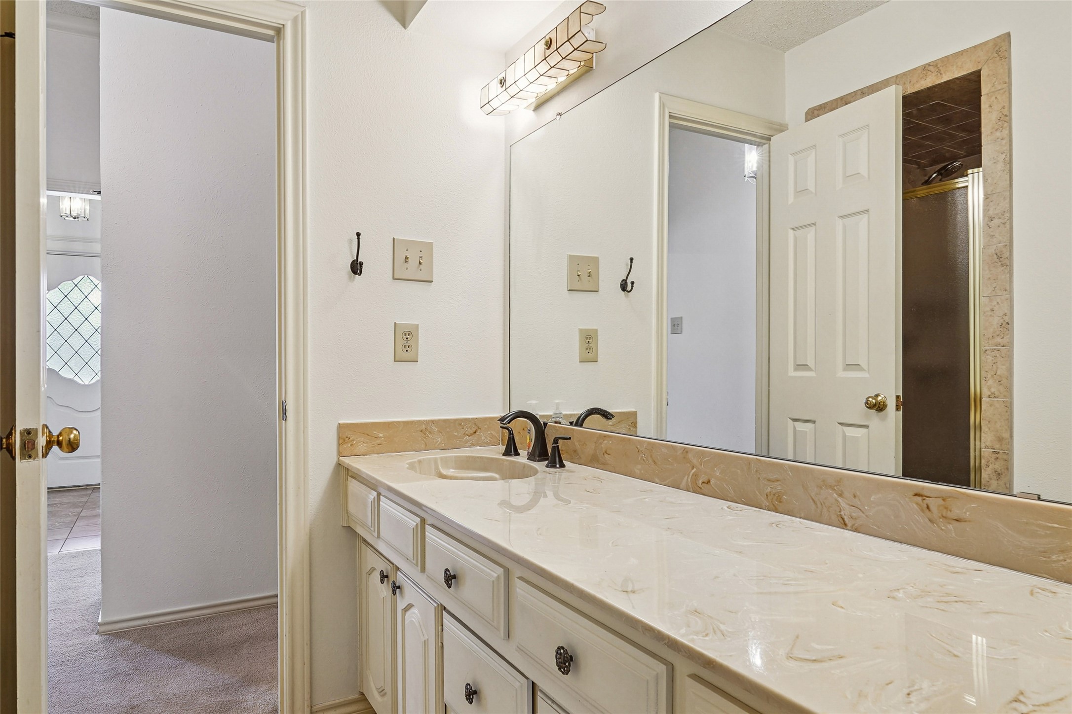 3201 Greenleaf Court Garland TX 75044