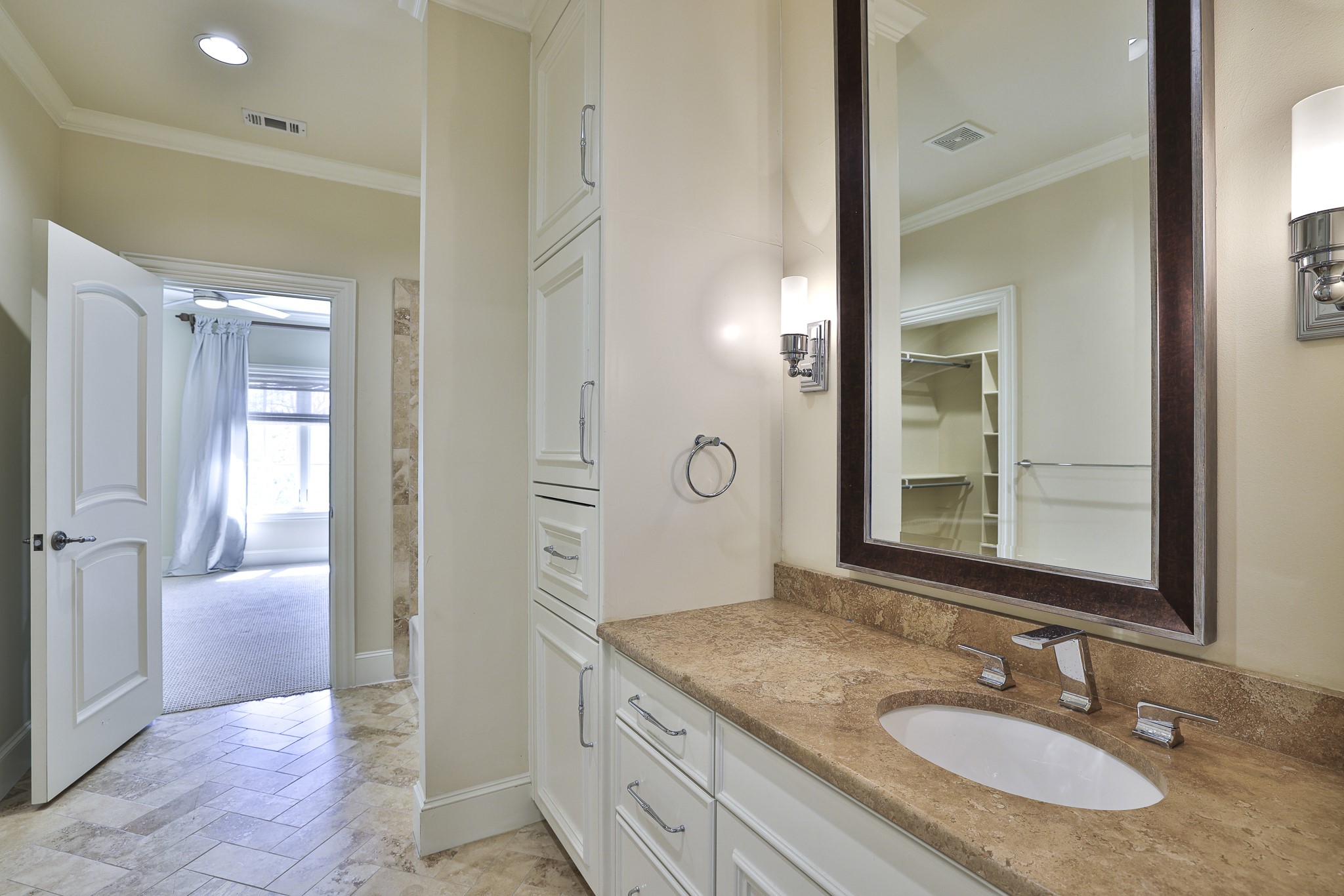 5004 Byers Avenue Fort Worth TX 76107