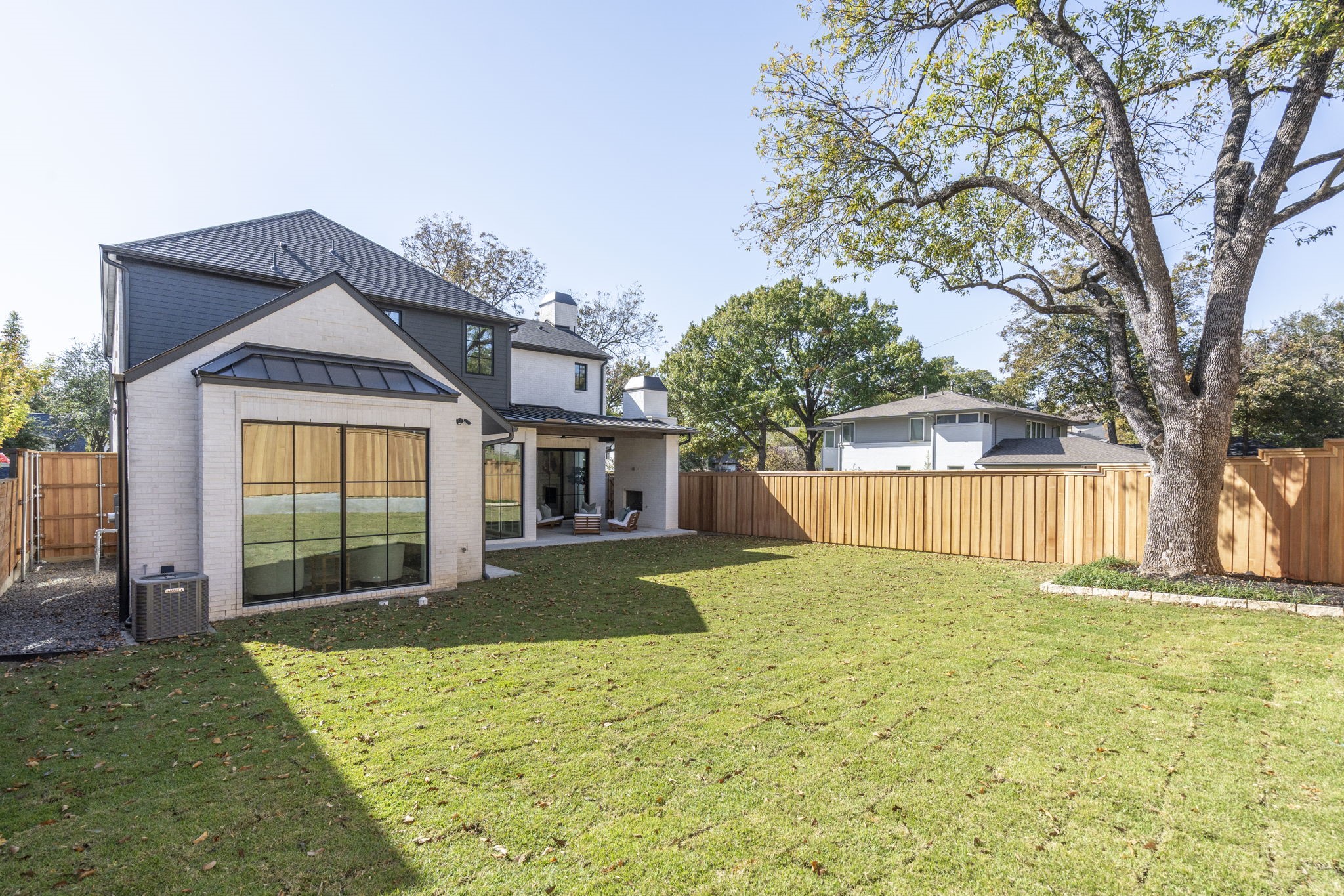 6903 La Vista Drive Dallas TX 75214