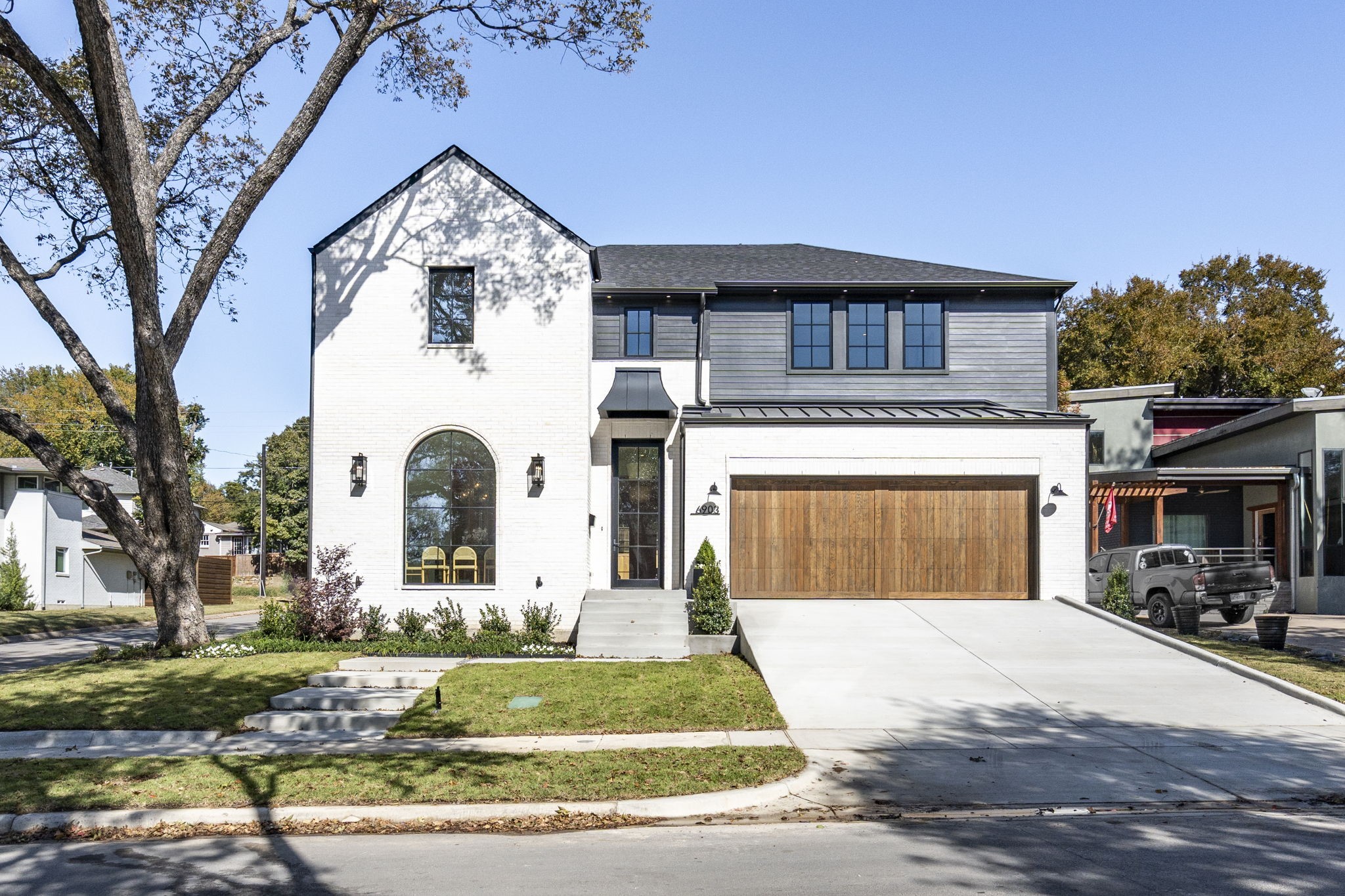 6903 La Vista Drive Dallas TX 75214