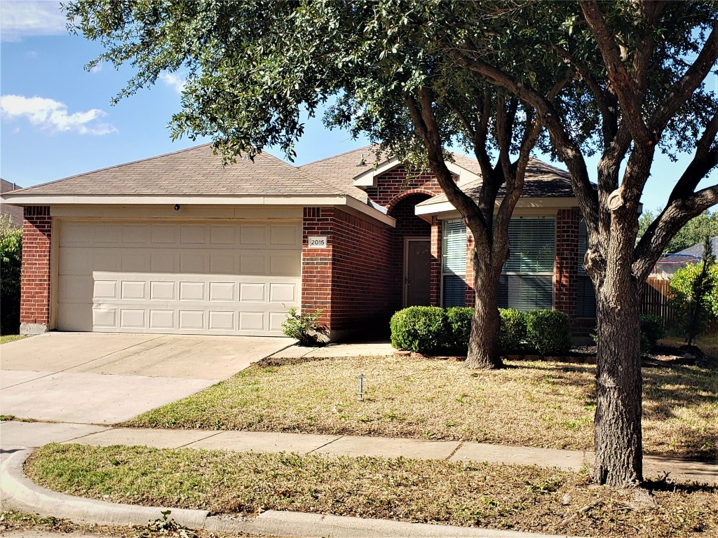 2015 Lake Trail Drive Heartland TX 75126