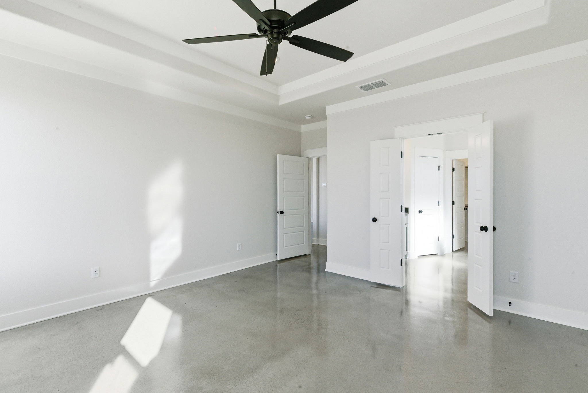 1001 Paramount Drive Cresson TX 76035