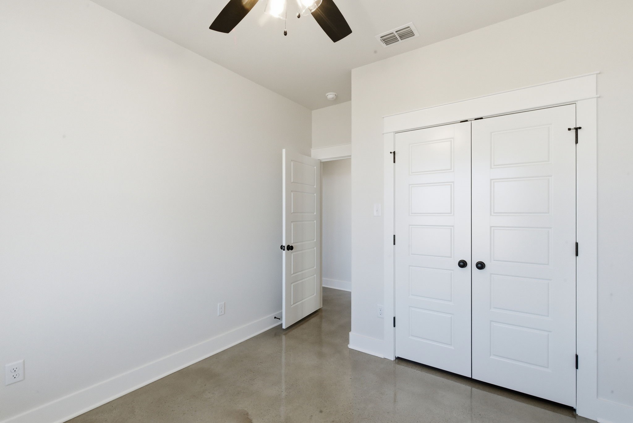 1001 Paramount Drive Cresson TX 76035