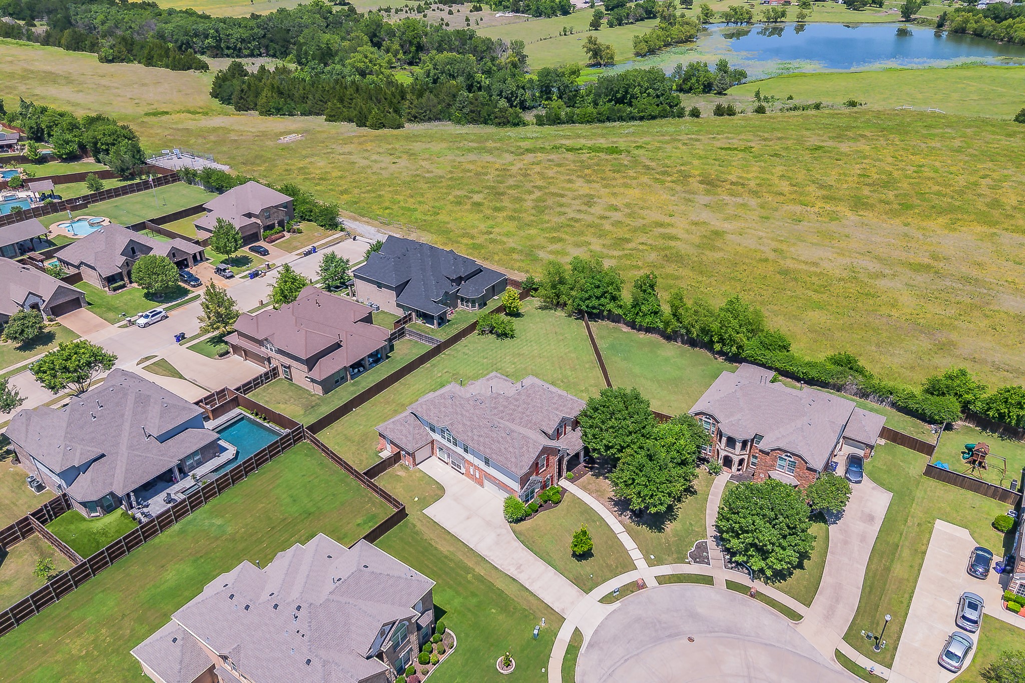 800 Oriole Drive Forney TX 75126