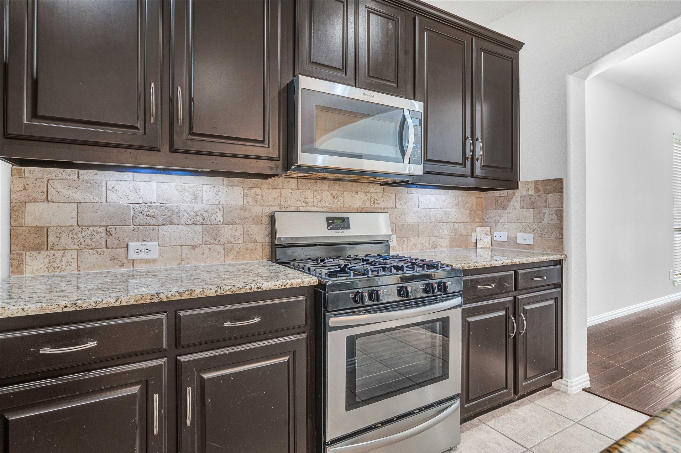 631 Kirby Drive Argyle TX 76226