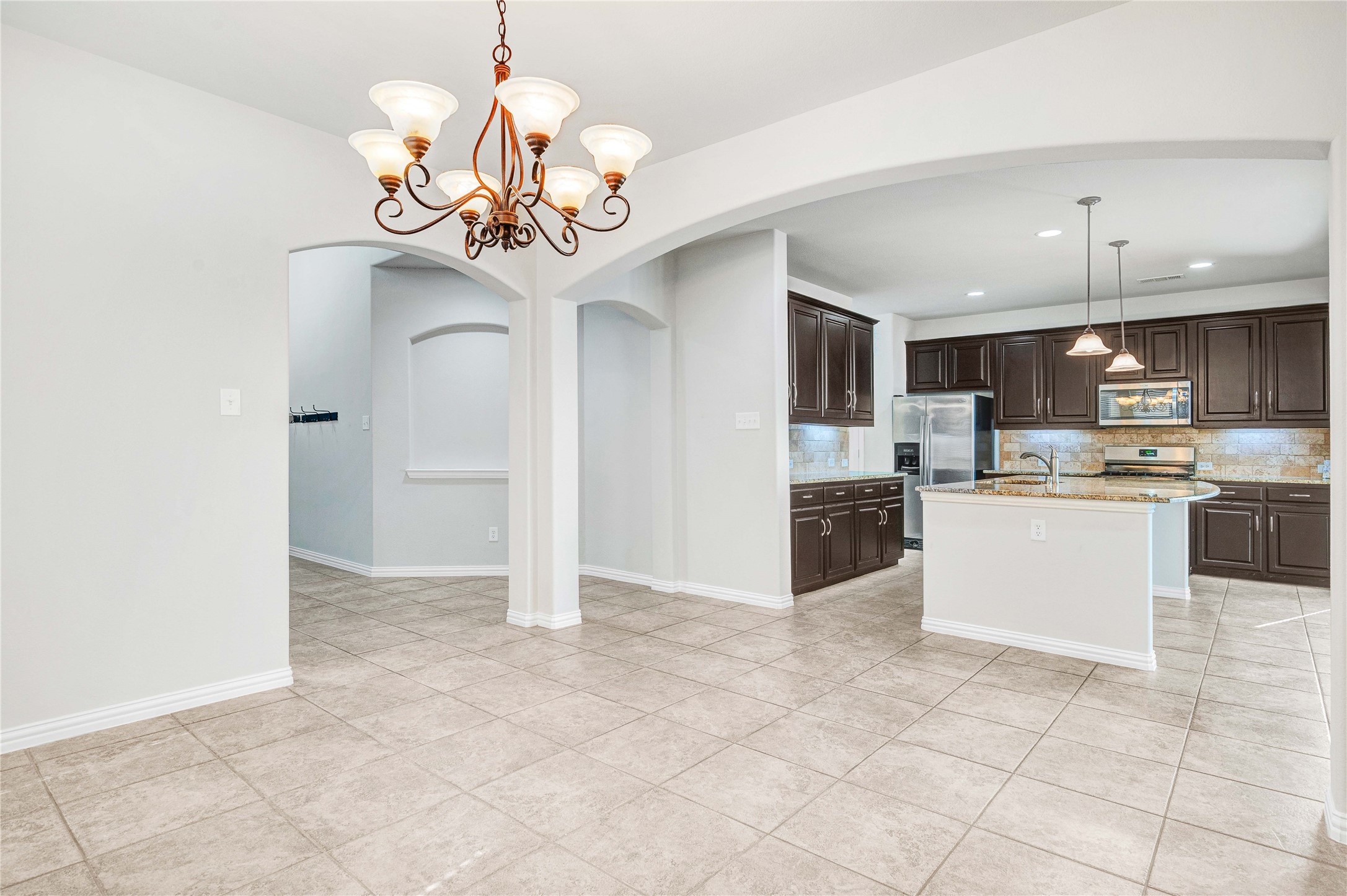 631 Kirby Drive Argyle TX 76226