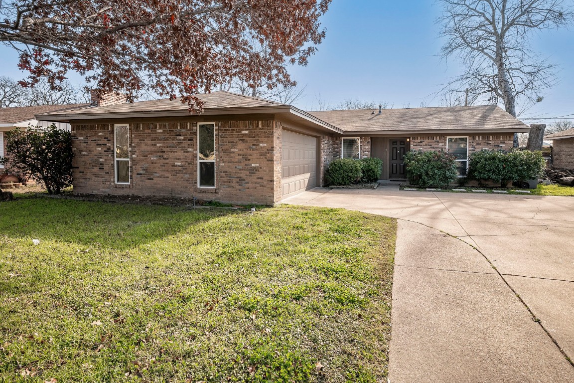 10426 Harvest Road Dallas TX 75217