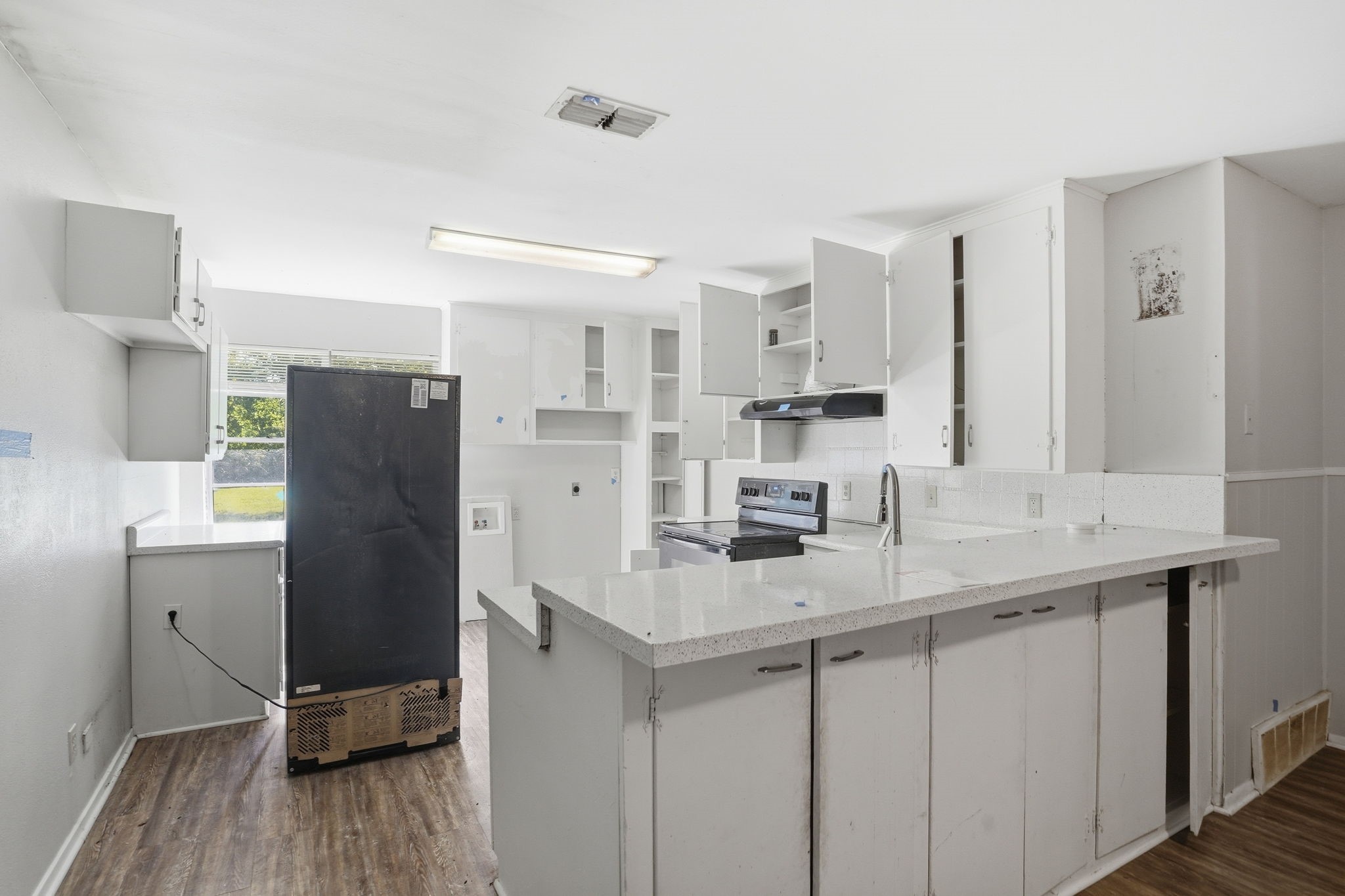 1029 Usher Street Benbrook TX 76126