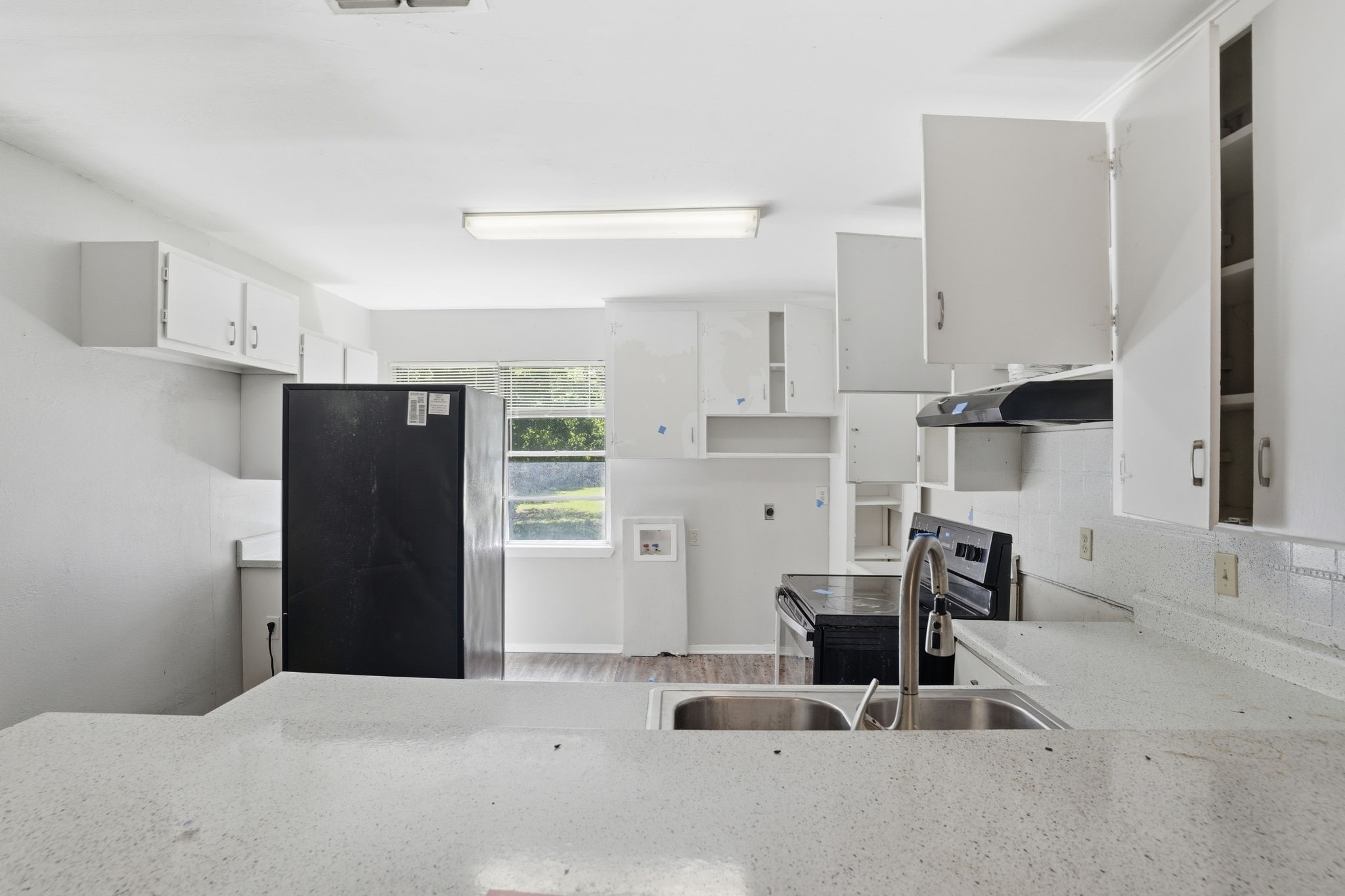1029 Usher Street Benbrook TX 76126