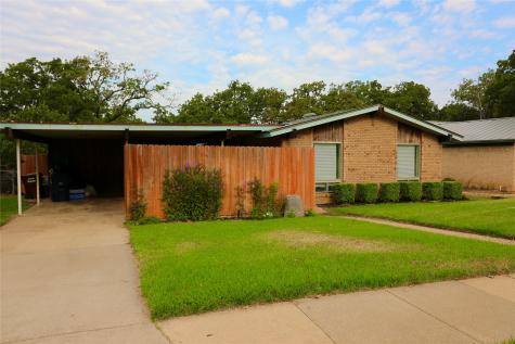 1918 Jacqueline Drive Denton TX 76205
