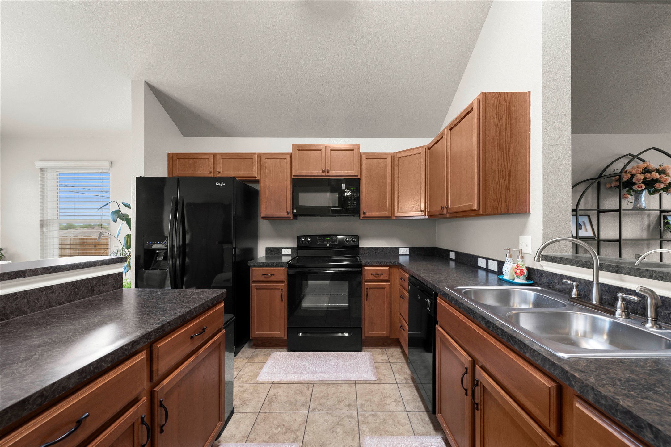 2420 Bellmont Temple TX 76504