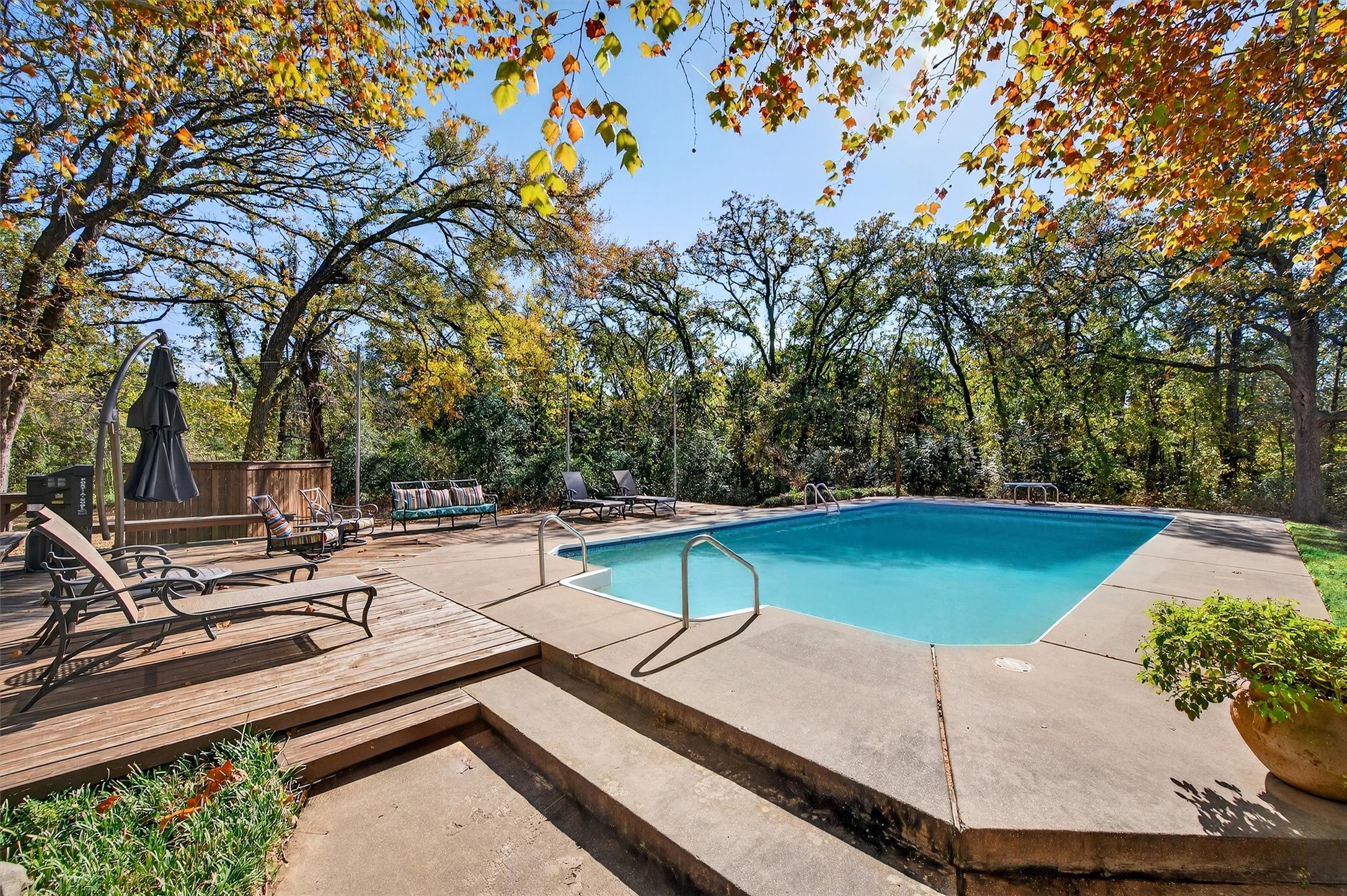 3930 W Fm 120 Denison TX 75020