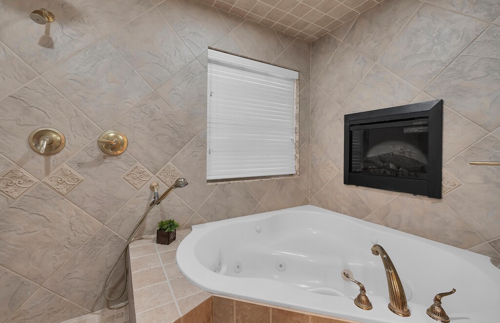 2300 N Rock Creek Road Waco TX 76708