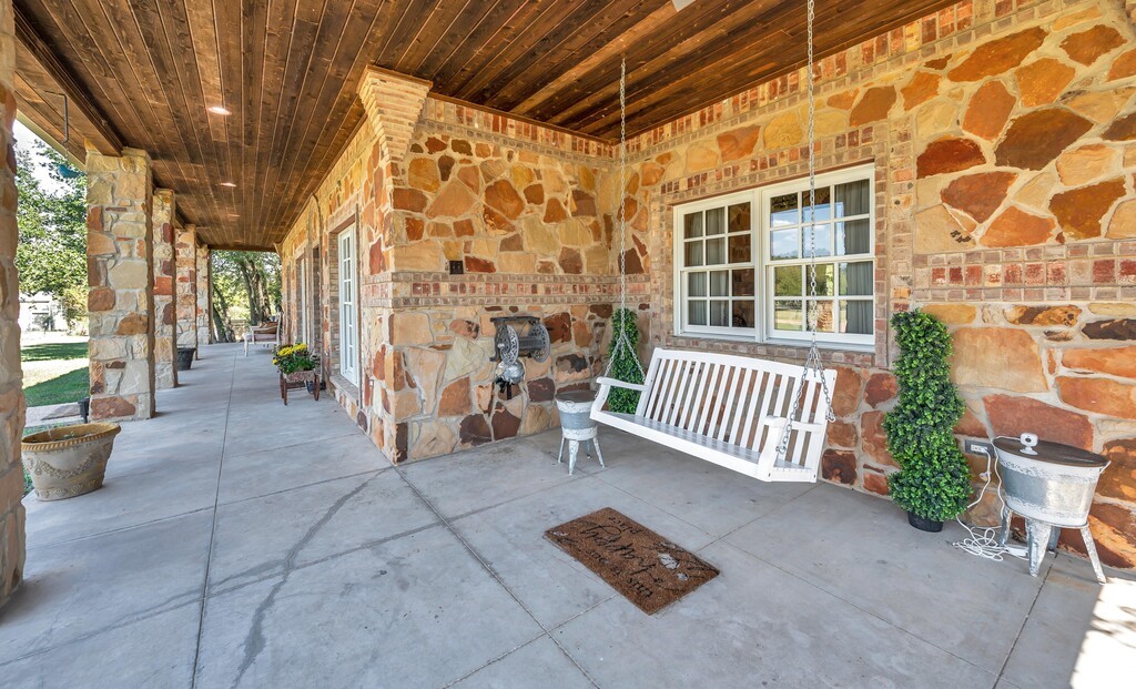 2300 N Rock Creek Road Waco TX 76708