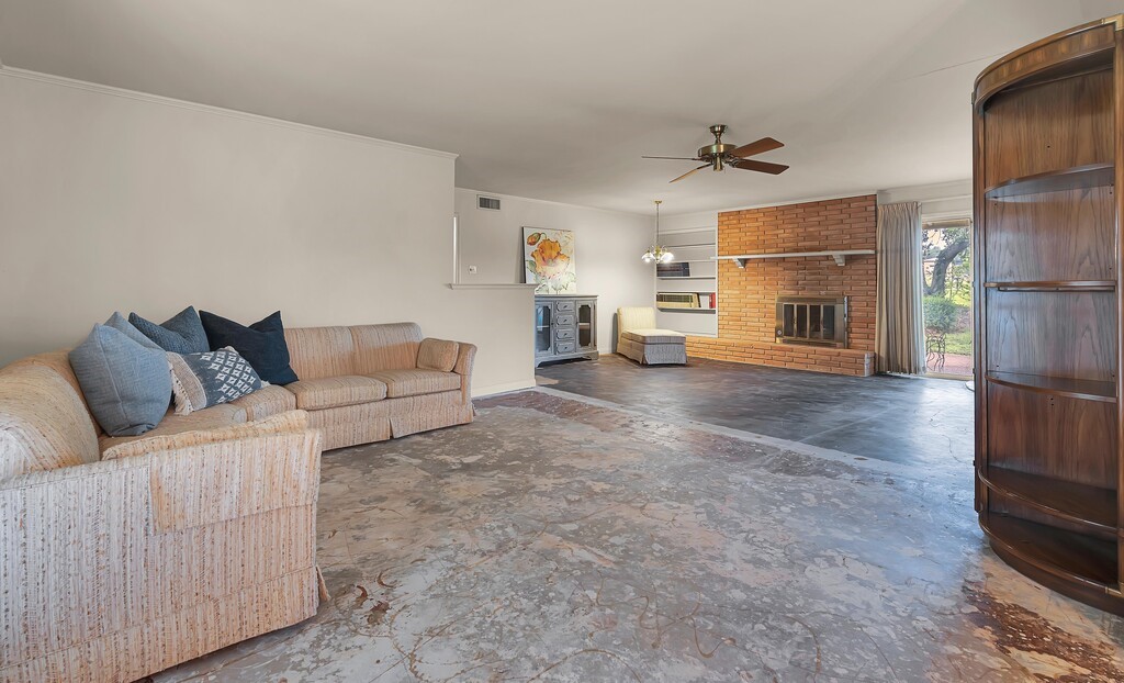 2832 Wooded Acres Drive Waco TX 76710