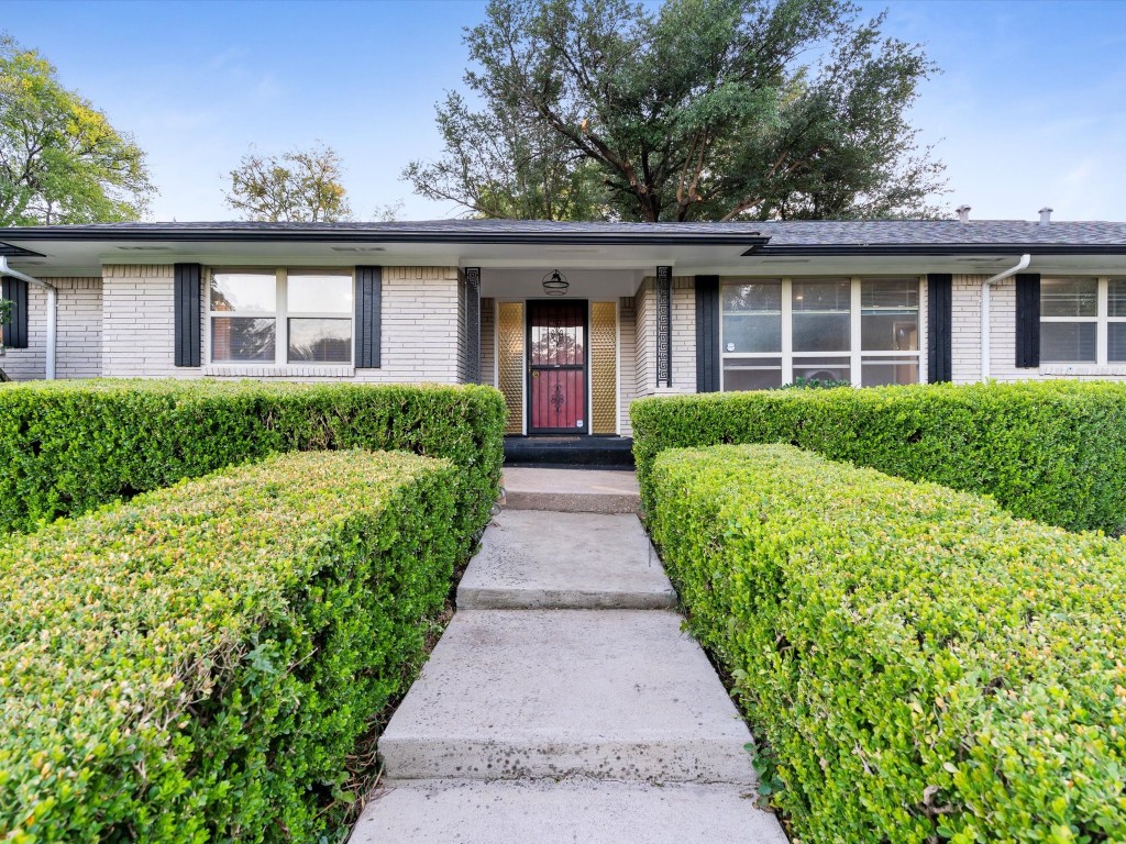 3321 S Country Club Road Garland TX 75043