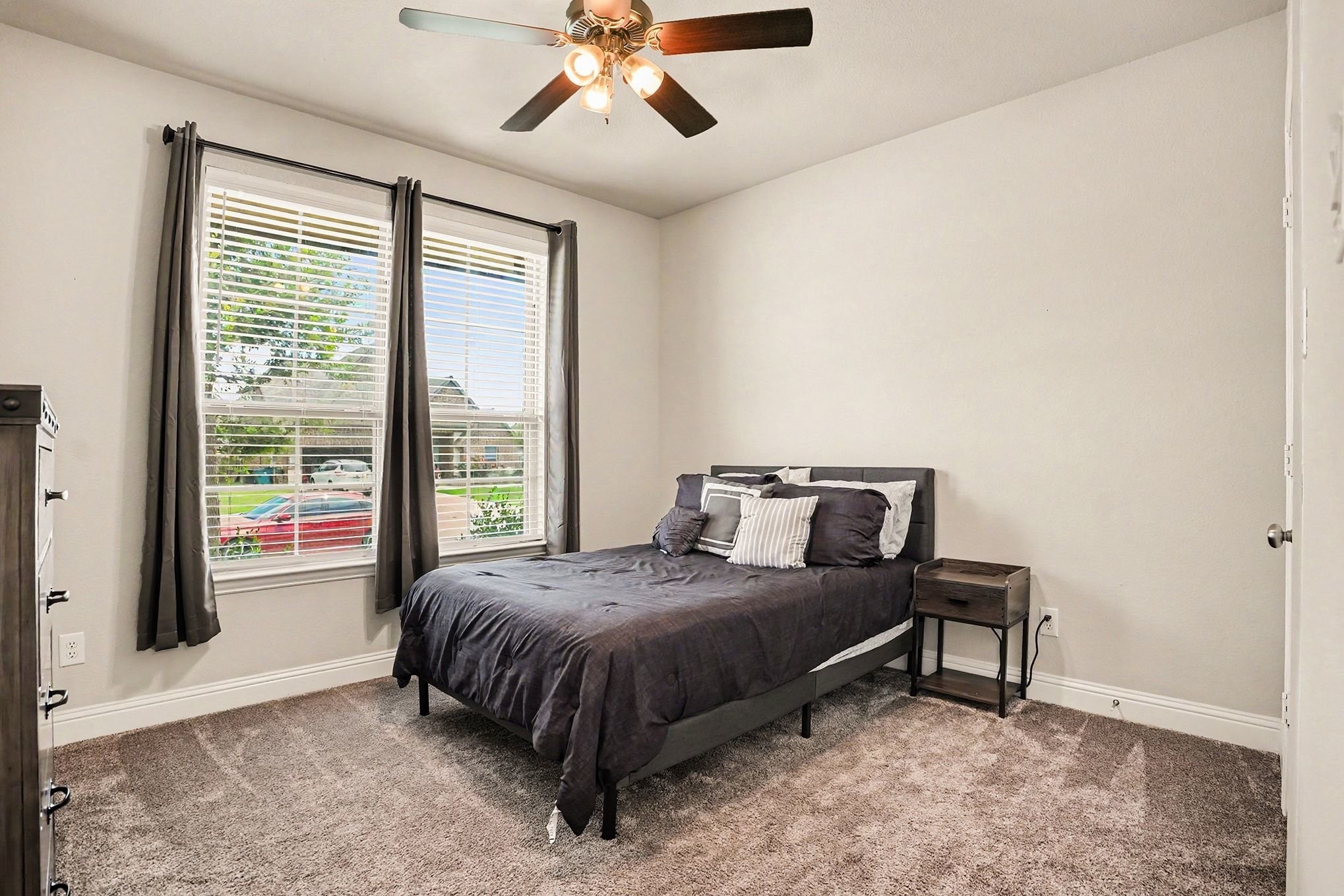 252 Lillian Lane Waxahachie TX 75165