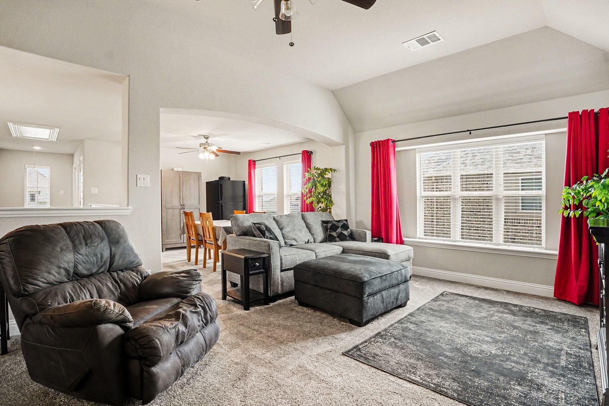252 Lillian Lane Waxahachie TX 75165