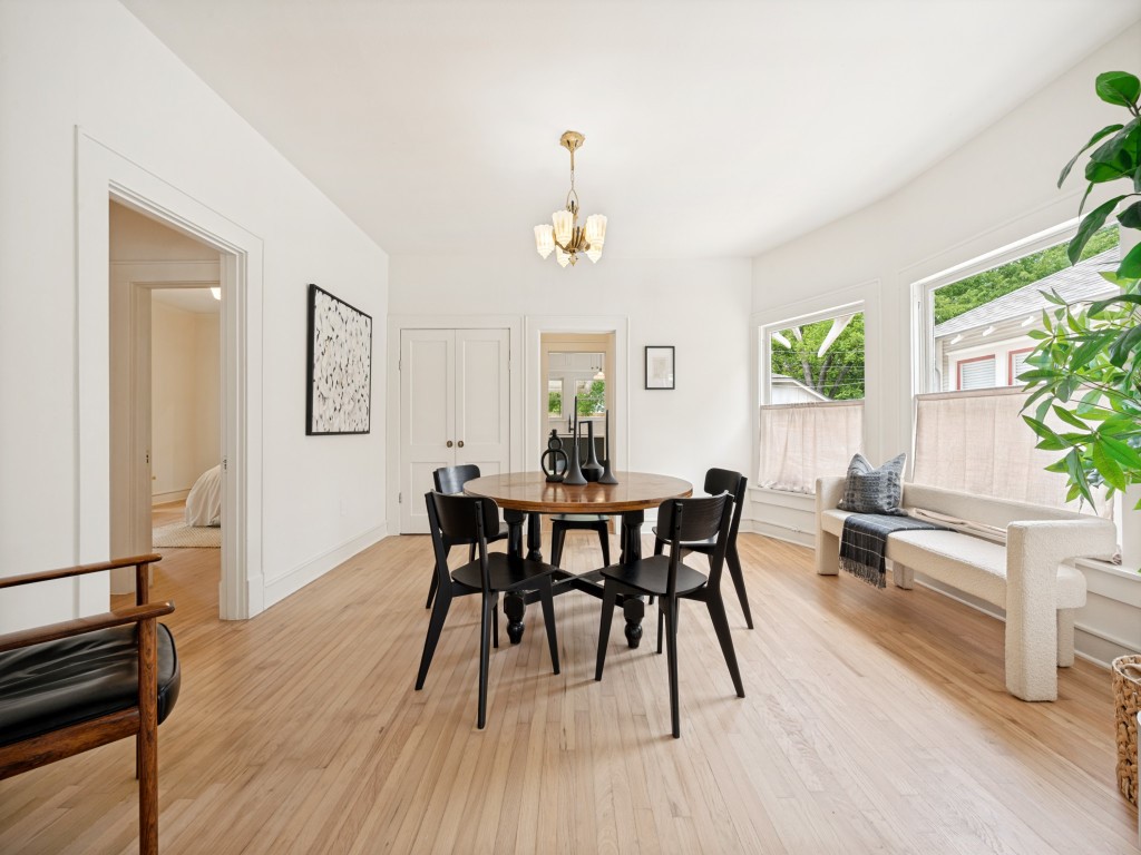 311 S Rosemont Avenue Dallas TX 75208