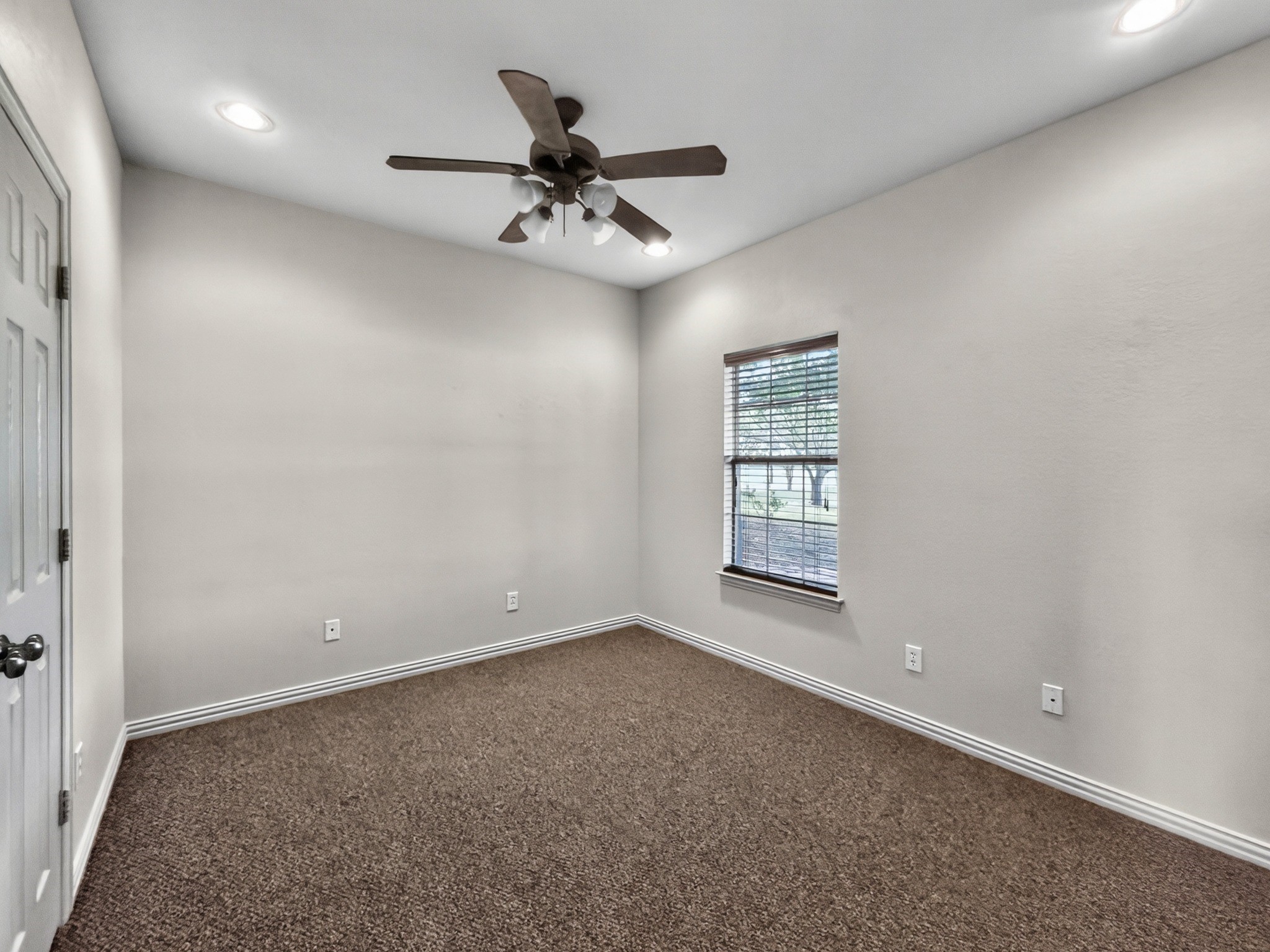 1255 Vineyard Road Gunter TX 75058