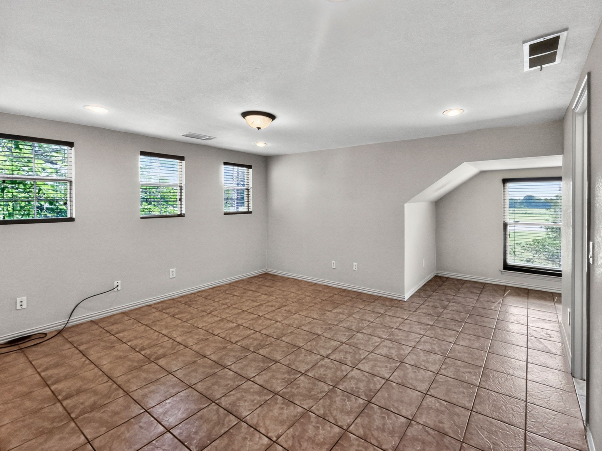 1255 Vineyard Road Gunter TX 75058