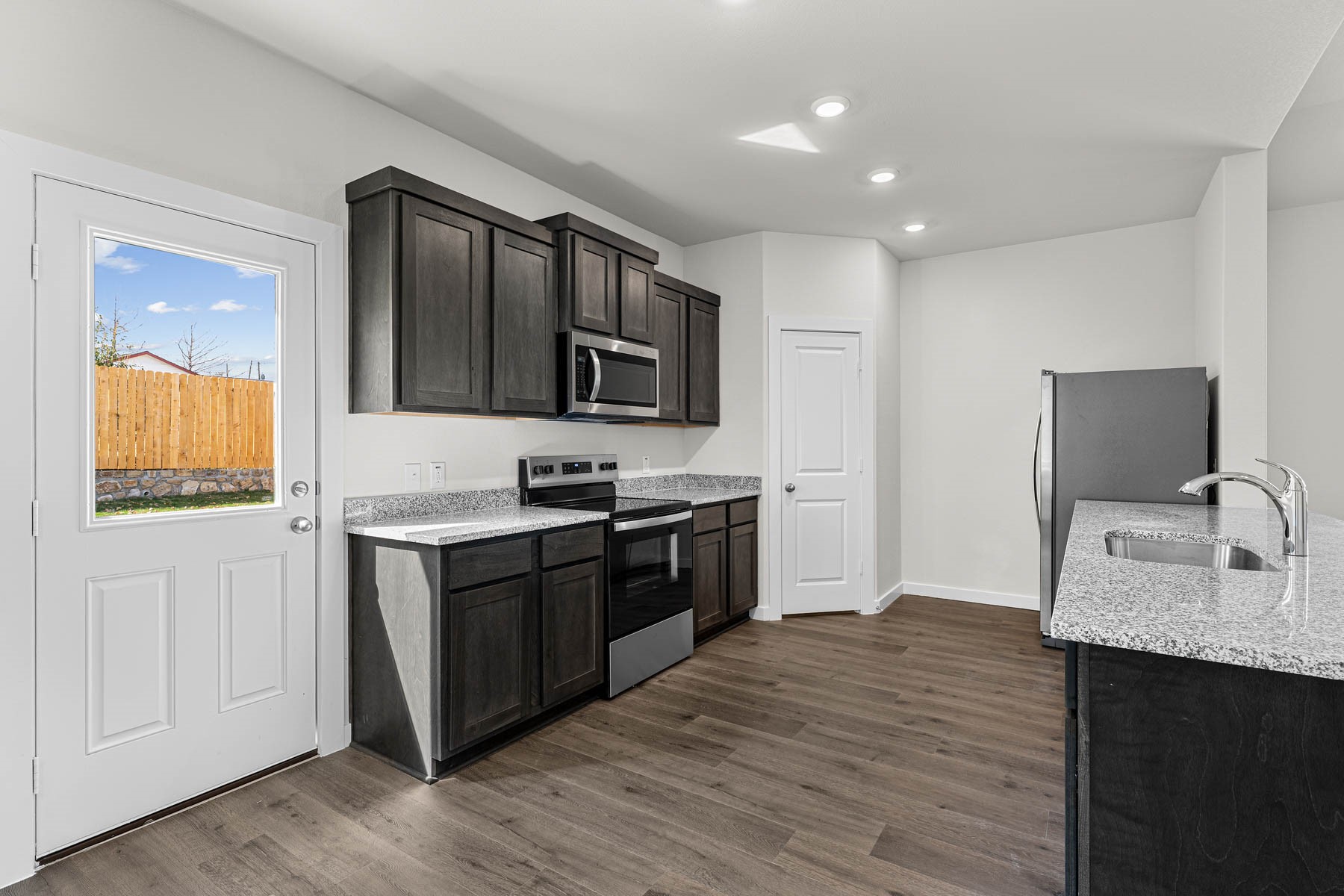 1714 Paul Drive Seagoville TX 75159