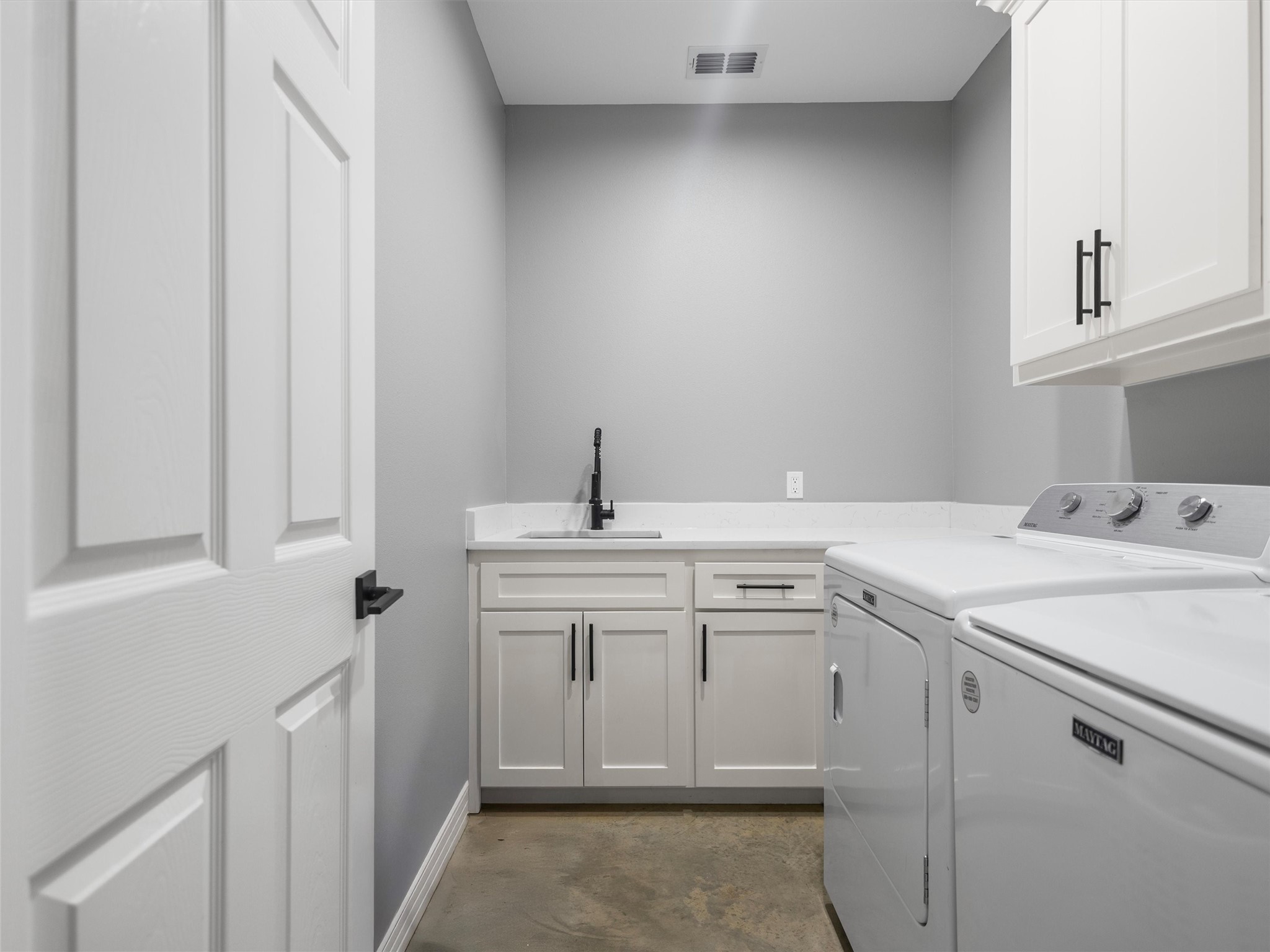 1562 N Willow Oak Road Gladewater TX 75647