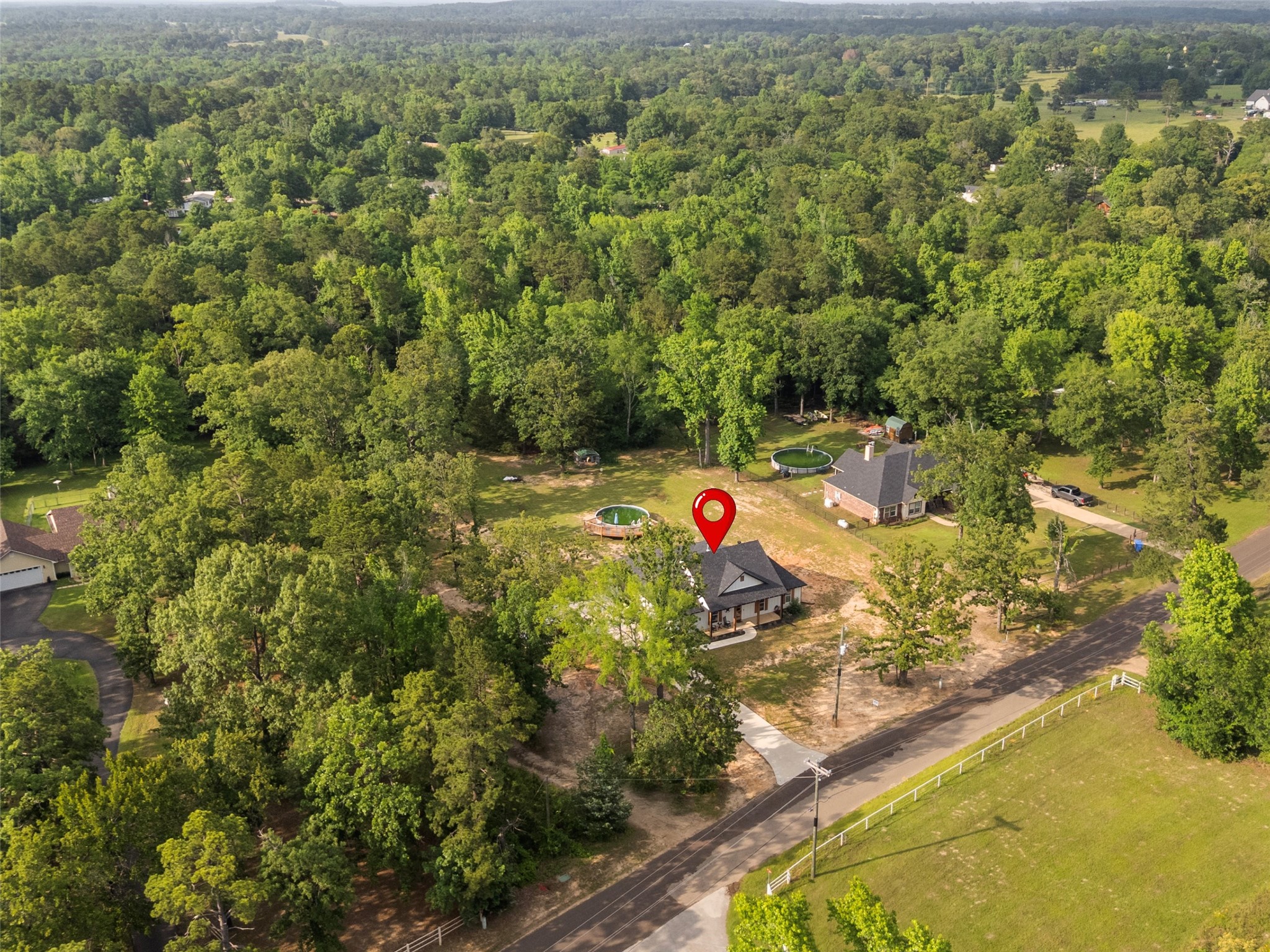 1562 N Willow Oak Road Gladewater TX 75647