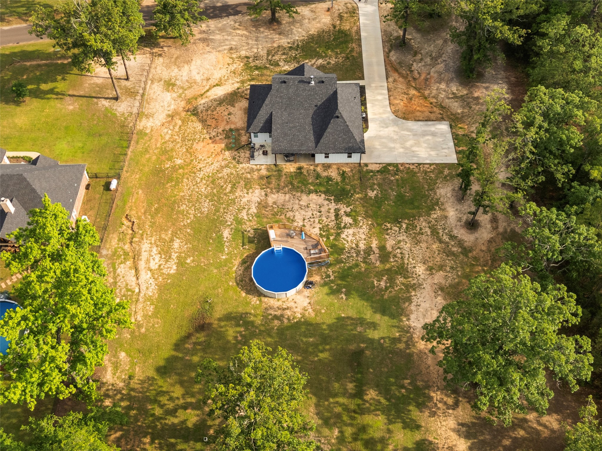 1562 N Willow Oak Road Gladewater TX 75647