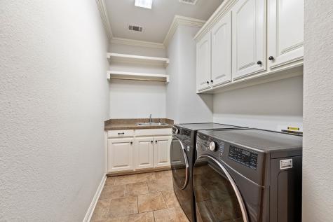 724 E Hill Street Keller TX 76248