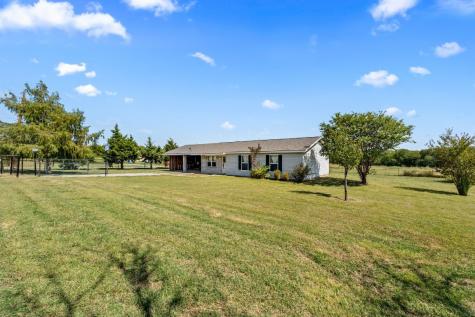 882 Shinn Circle Farmersville TX 75442