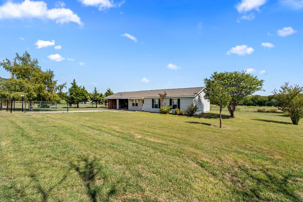 882 Shinn Circle Farmersville TX 75442
