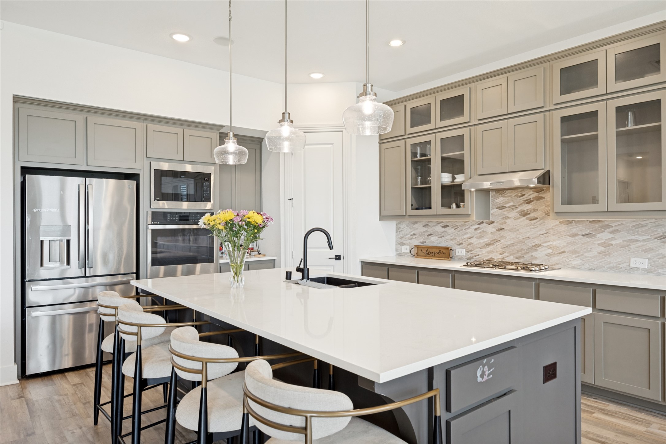 2717 Oak Blossom Drive Mckinney TX 75071