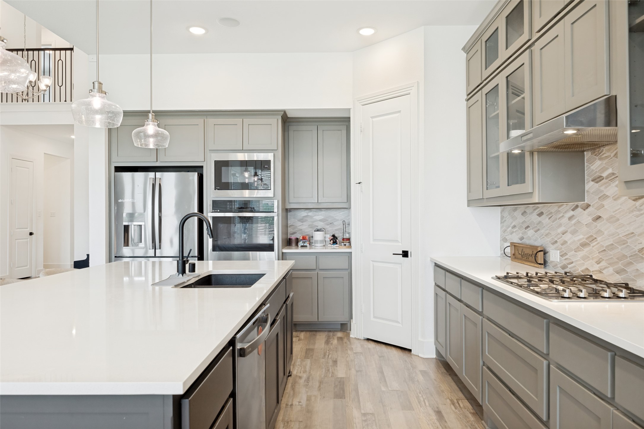 2717 Oak Blossom Drive Mckinney TX 75071