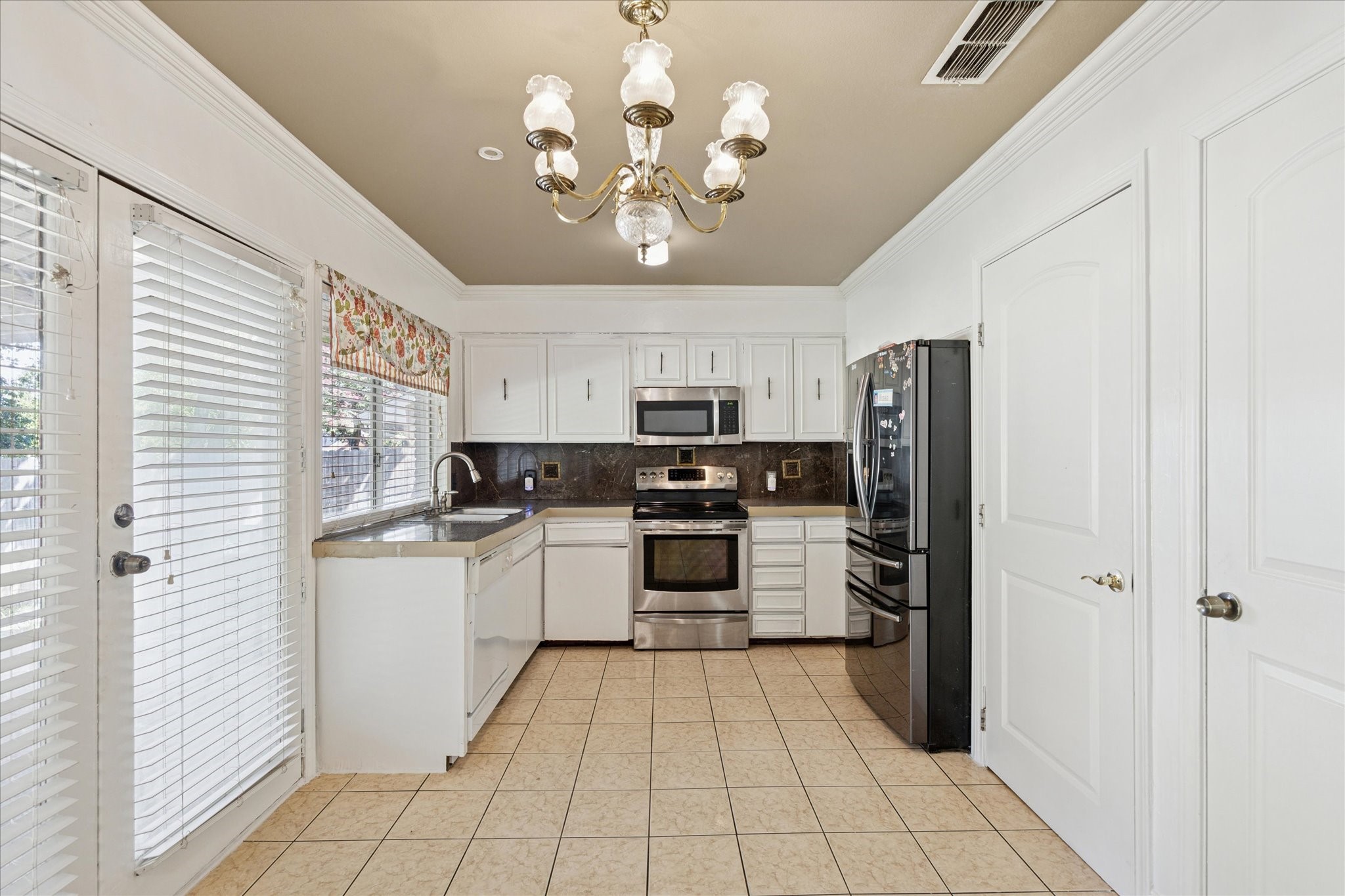 1309 Kingston Drive Lewisville TX 75067