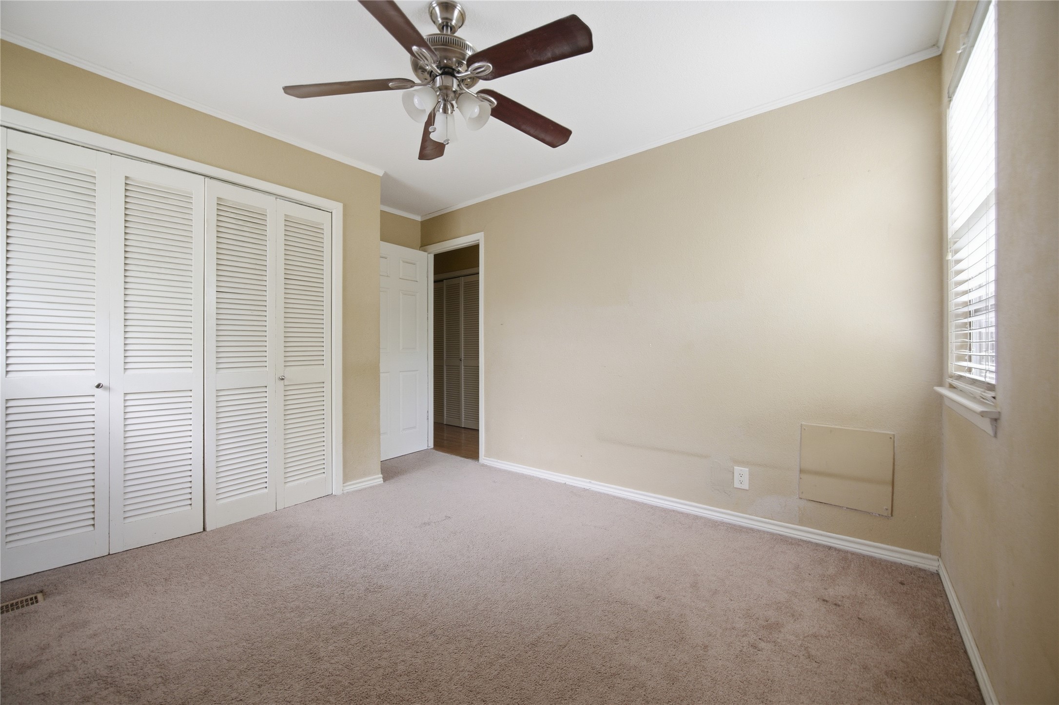 3614 Windsor Street Irving TX 75062
