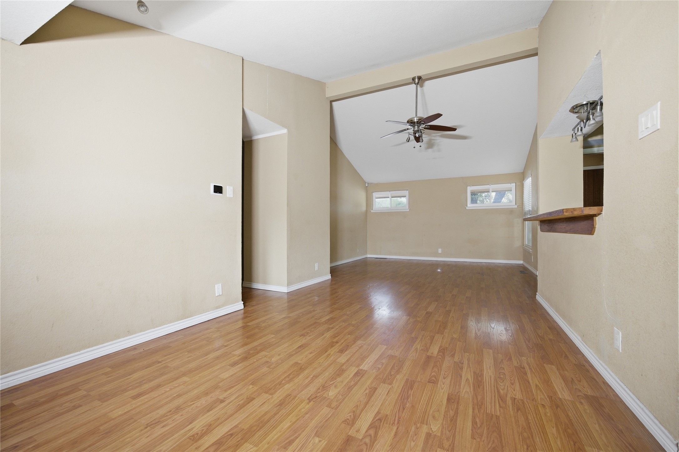 3614 Windsor Street Irving TX 75062