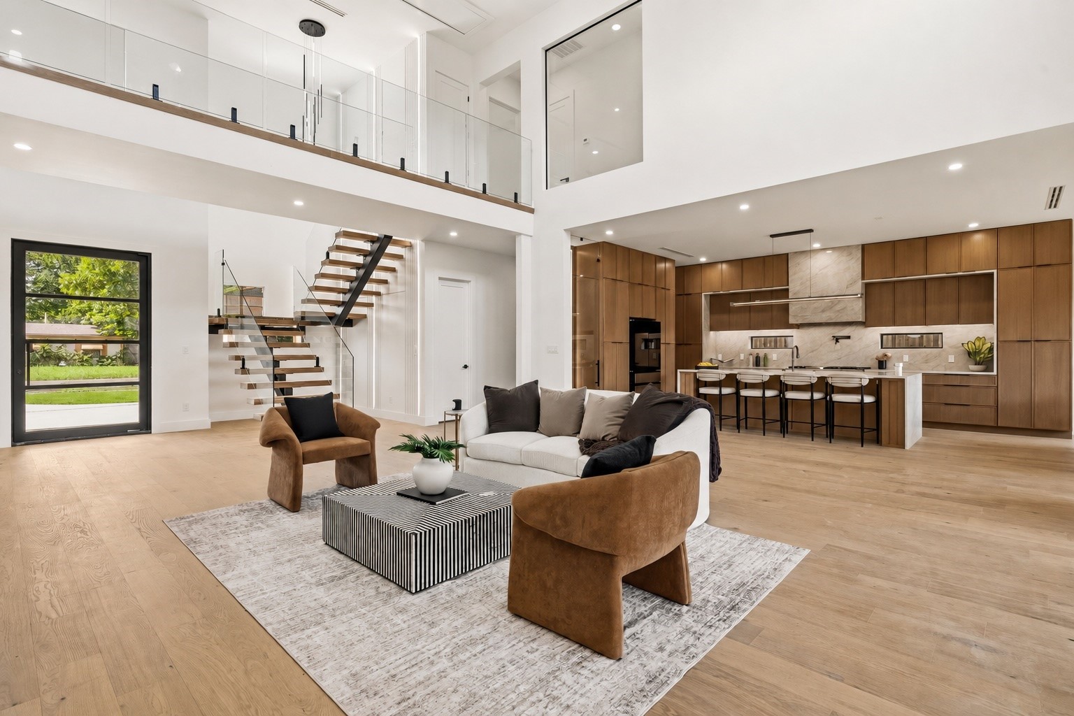 2644 Leta Mae Lane Farmers Branch TX 75234