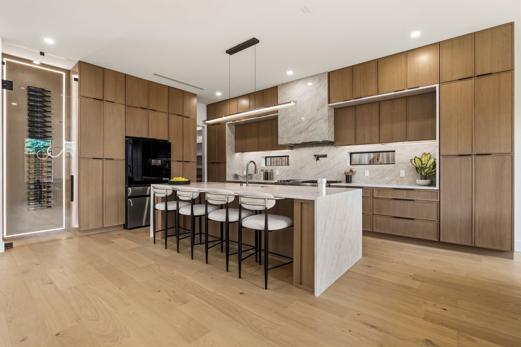 2644 Leta Mae Lane Farmers Branch TX 75234