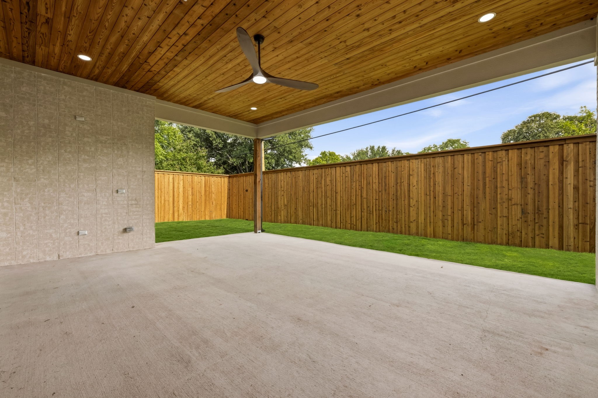 2644 Leta Mae Lane Farmers Branch TX 75234